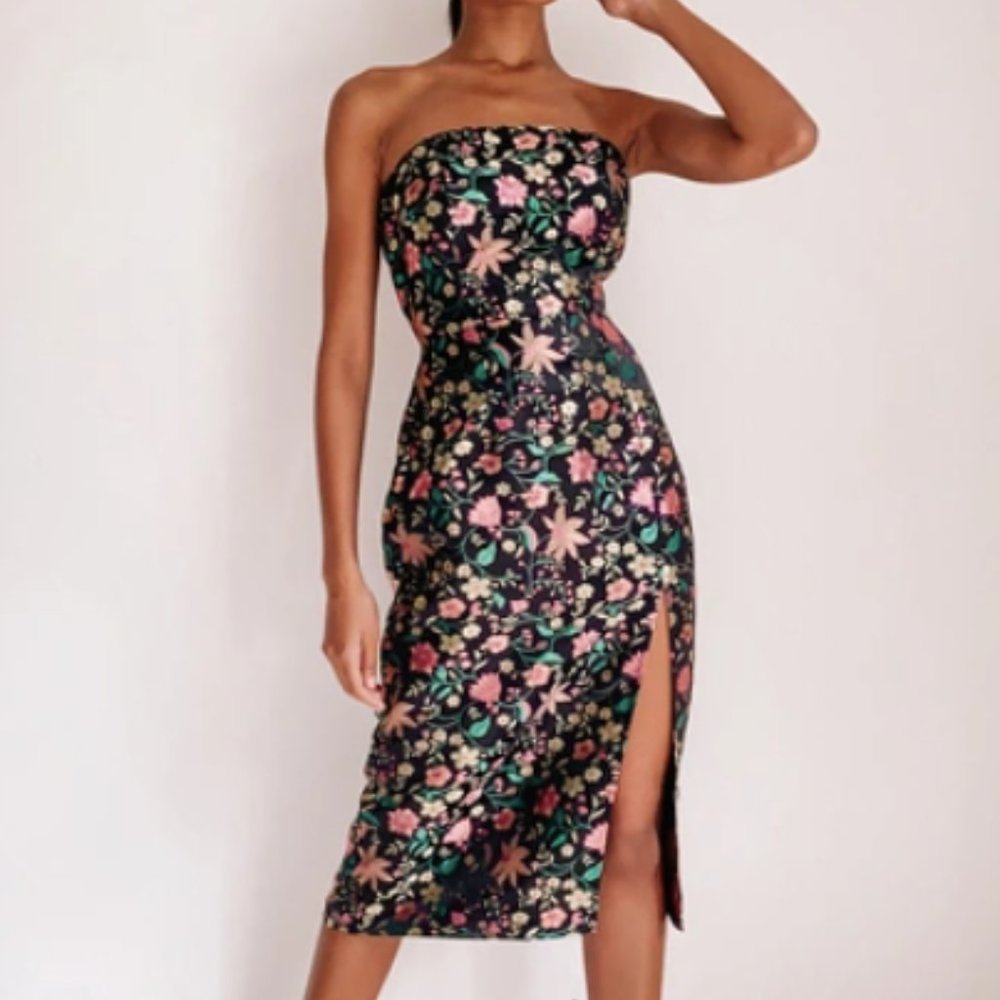Lulu's Make a Move Black Satin Floral Jacquard Strapless Midi Dress